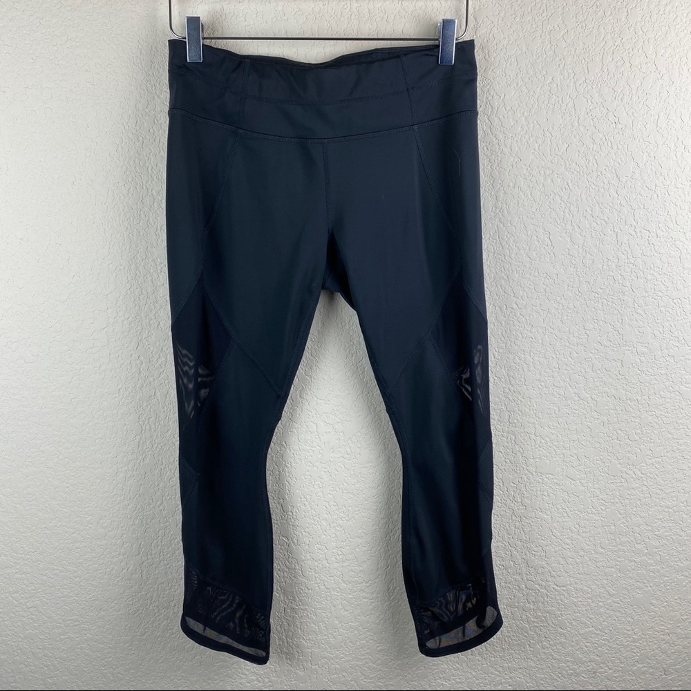 ATHLETA Aura Sonar Crop Leggings Black Sz Medium